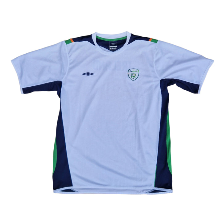 Classic retro Ireland soccer umbro training jersey
