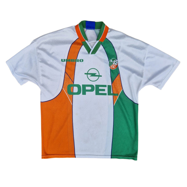 Front of 1995 Ireland Away Jersey