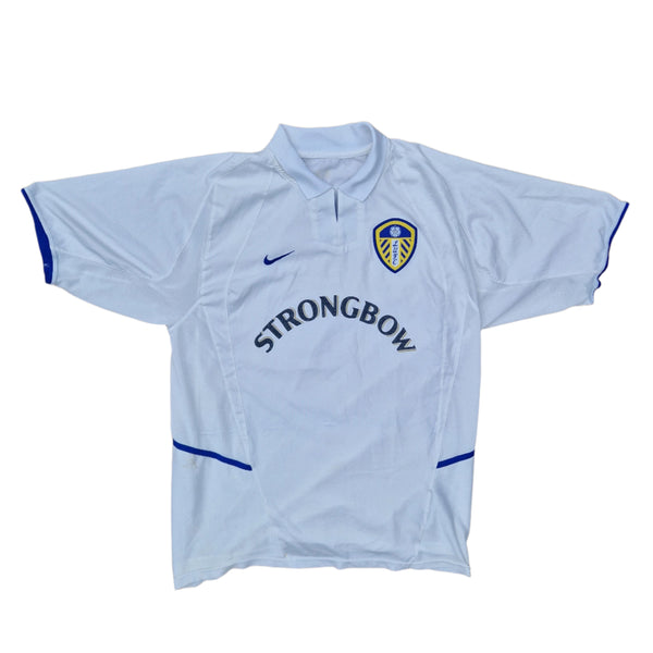 Front of 2002/2003 Leeds United football shirt
