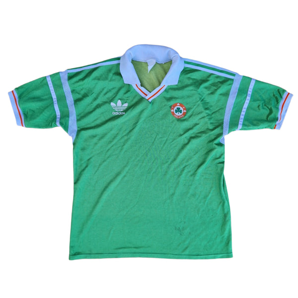 Front of authentic 1988 Irish soccer jersey