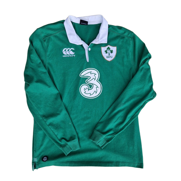 Front of cotton Irish rugby jersey