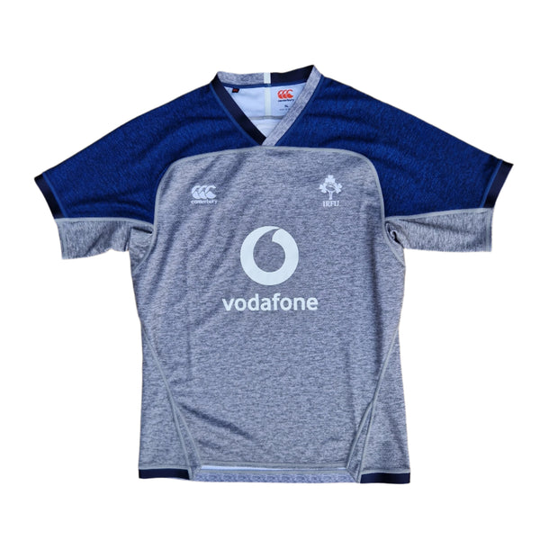 Front of Irish Rugby jersey with GPS pouch