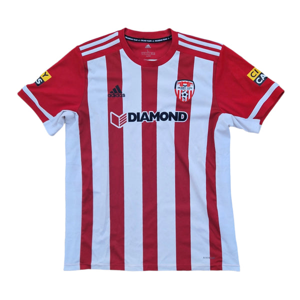 Front of 2020 2021 Derry City jersey