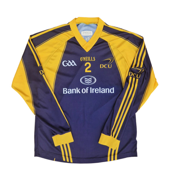 Front of player issue DIT GAA jersey