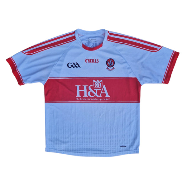 Front of 2016/17 Derry GAA Jersey