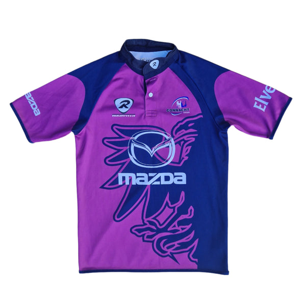 front of 2011/12 Connacht rugby jersey 