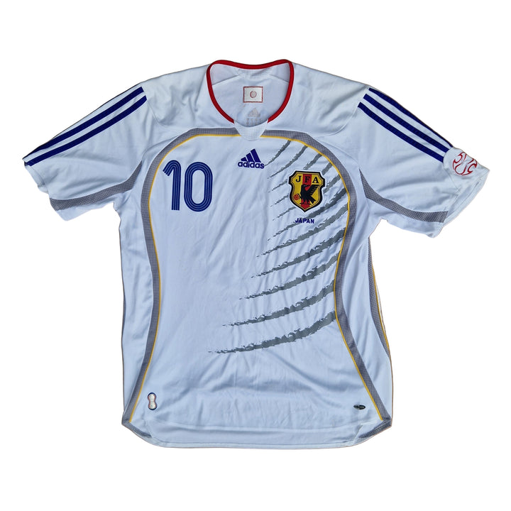 Front of 2006 Japan football shirt