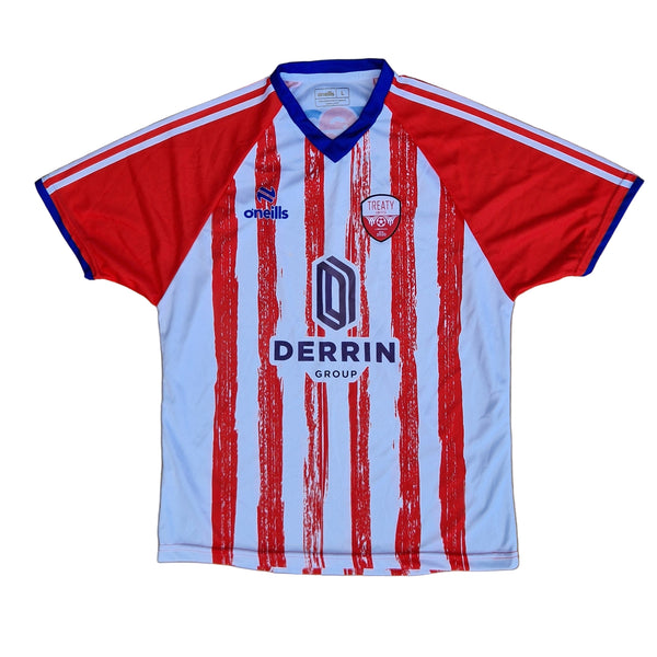 Front of 2023 Treaty United jersey