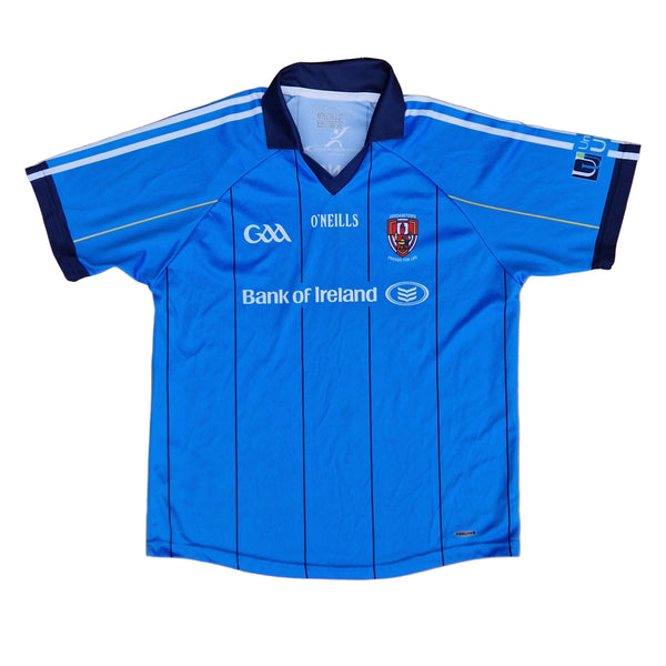 Front of Ulster University GAA Jersey