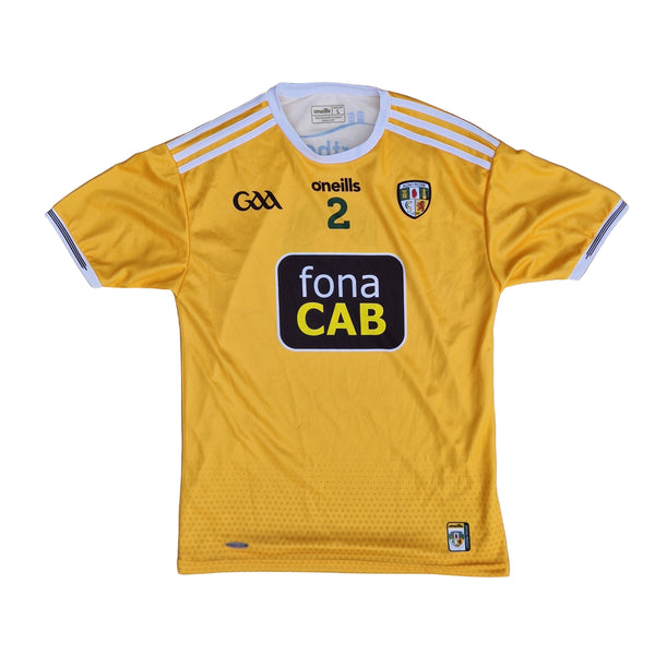 Front of Tight Fit 2020 Antrim GAA Jersey 