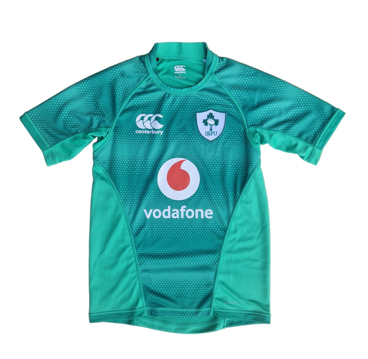 Front of 2022 Ireland Rugby jersey