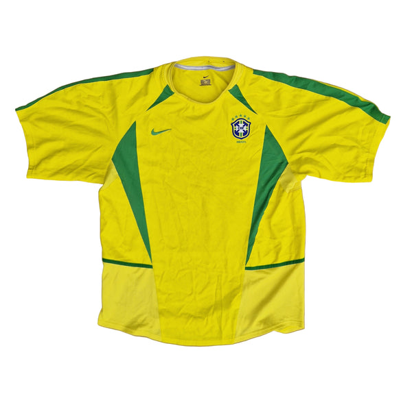 Front of 2002 Brazil shirt