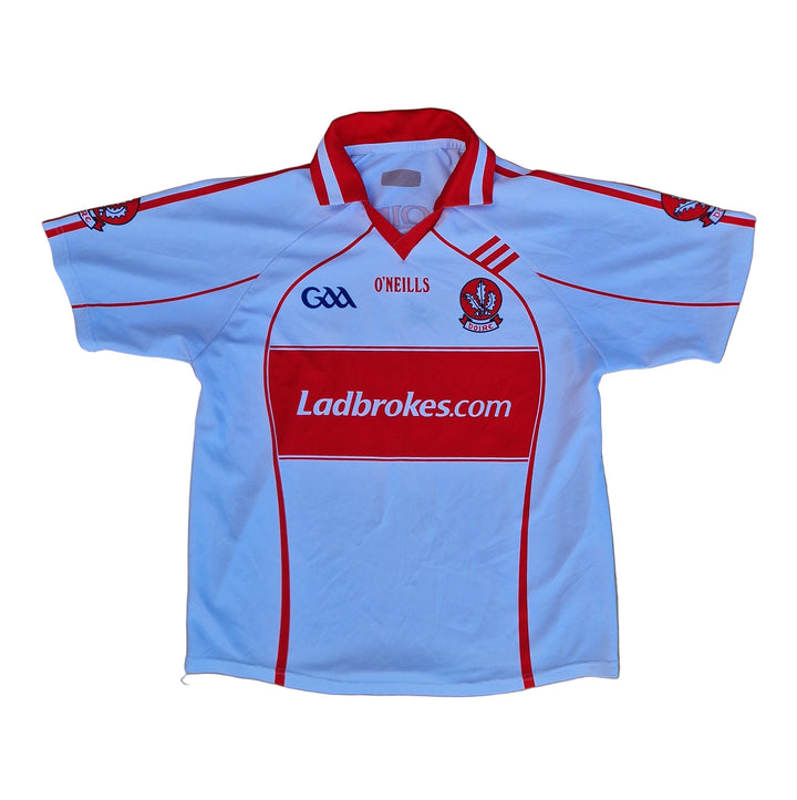 Front of 2009/11 Derry GAA Jersey