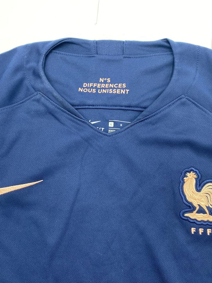 Collar on  2019 Women's France World Cup Shirt
