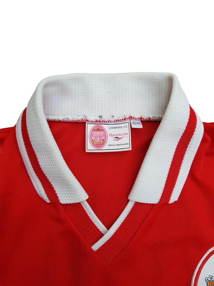 collar of 1997 Liverpool Home Shirt