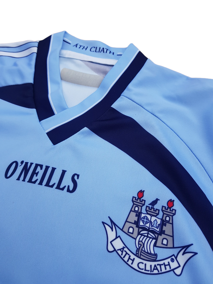 COLLAR of 2009 2010 Dublin GAA Jersey