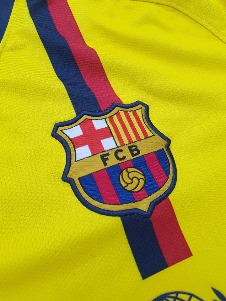 crest of 2009 Barcelona Third shirt