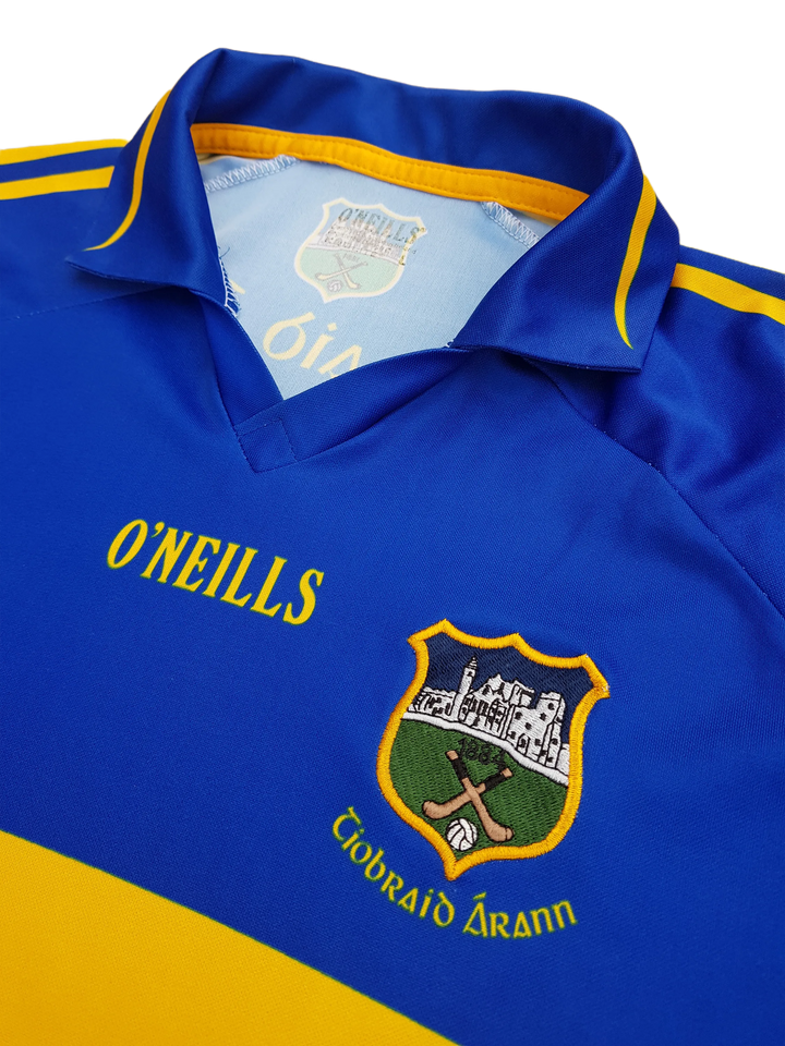 collar of 2011/13 vintage Tipperary GAA Jersey