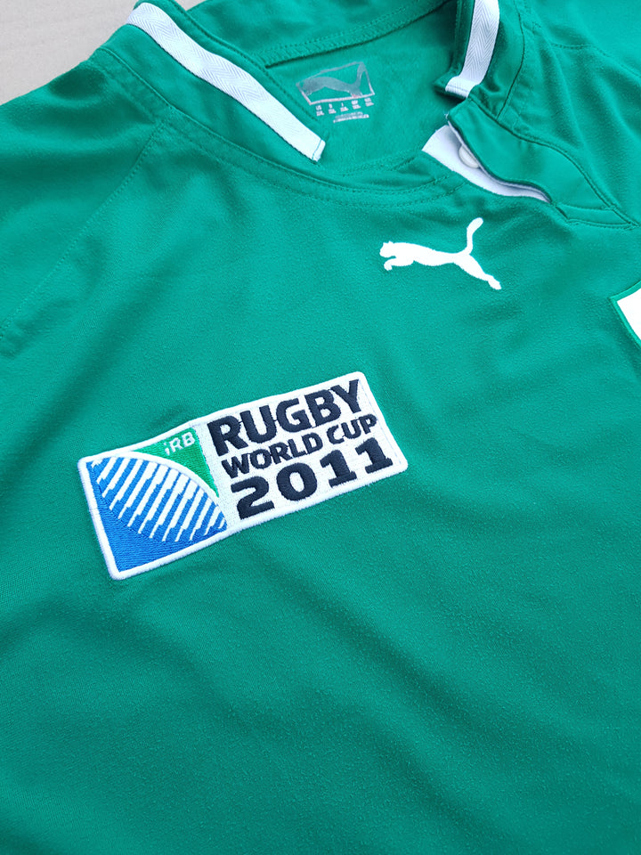 collar of 2011 Ireland Rugby World Cup Jersey