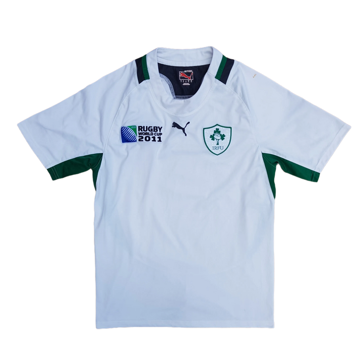 Front of tight fit 2022 Ireland Rugby World Cup Away jersey