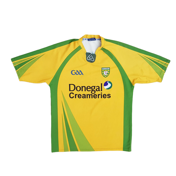 front of vintage 2012/13 Donegal Jersey 