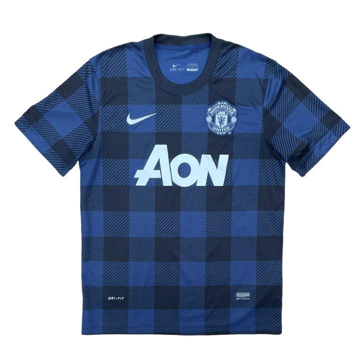 front of 2013 2014 Manchester United Away Shirt