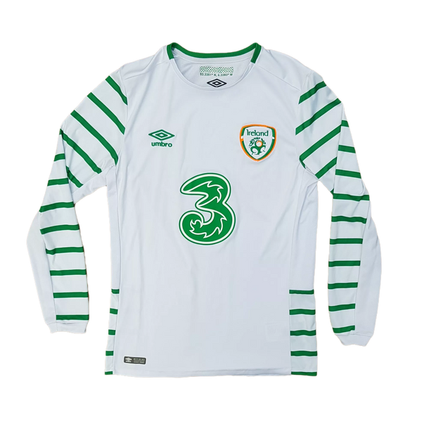 front of retro 2016 Ireland soccer Away Jersey