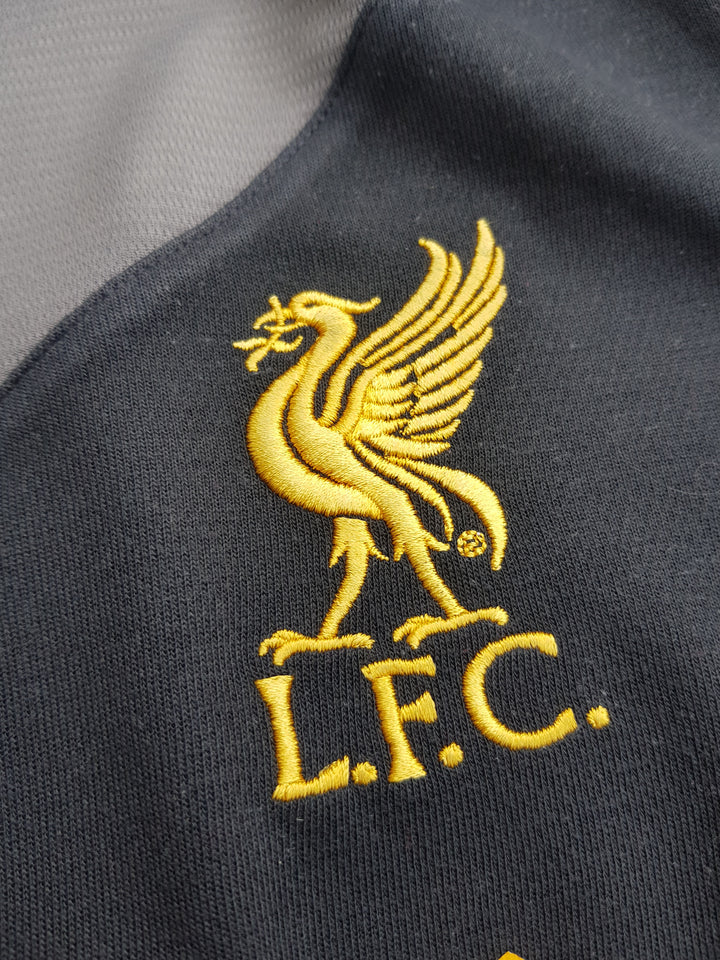 Liverpool crest on Front of 2012 2013 Liverpool Away Jersey 