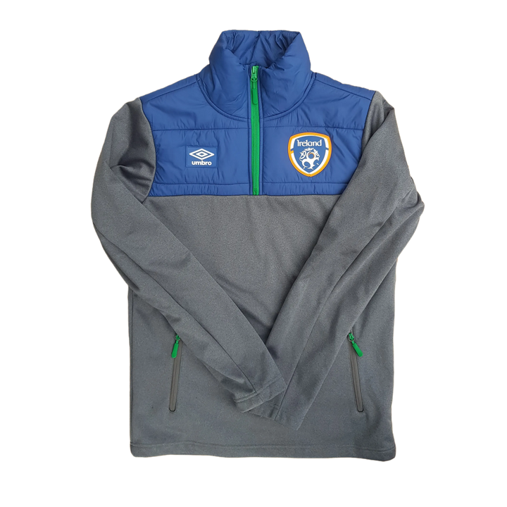 Irish soccer Umbro top