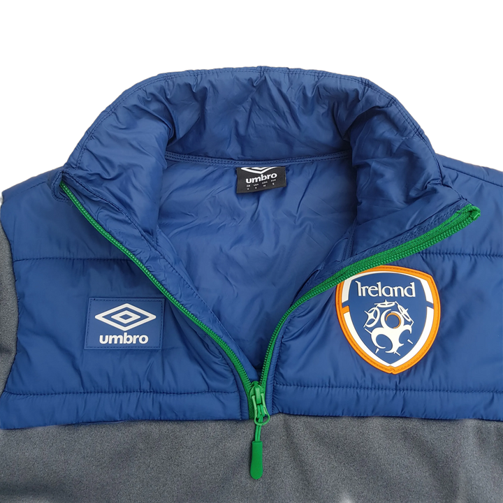 Irish soccer Umbro top collar