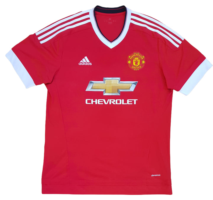 front of 2015/16 Manchester United Home Jersey